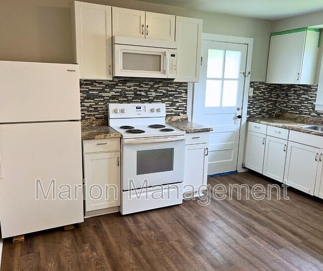 Photo - 716 N Meridian St
