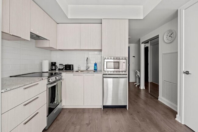 Photo - 22A Maitland St Unit ID1345950P