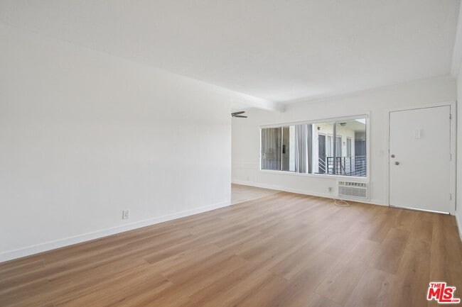 Photo - 1220 N Ogden Dr Unit 11