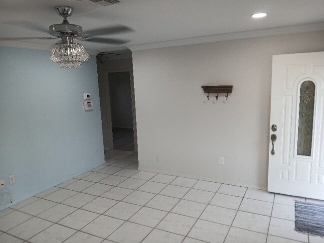 Photo - 6100-6104 4th Ave S