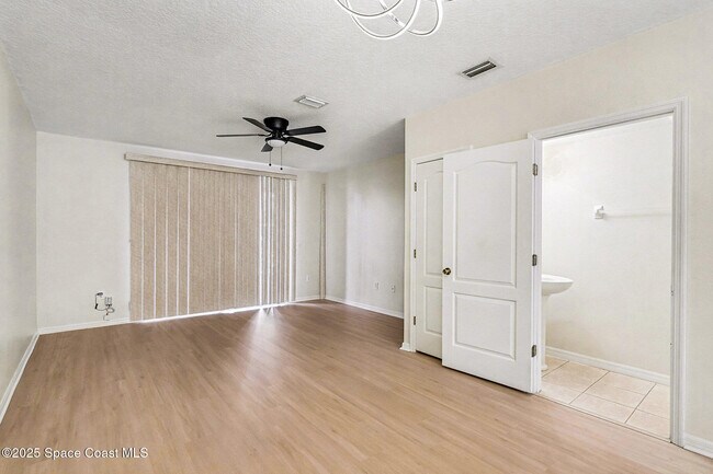 Photo - 1352 Hampton Park Ln