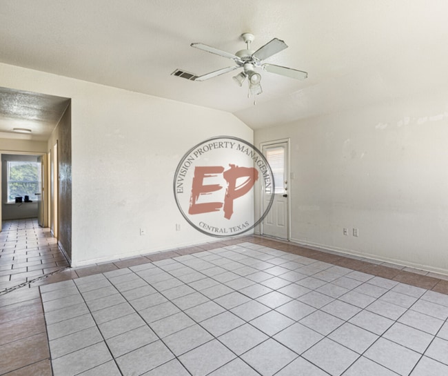 Photo - 1623 Yuma Trail