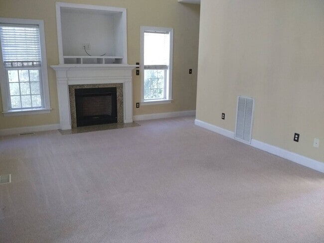 Photo - 205 Westerly Rd