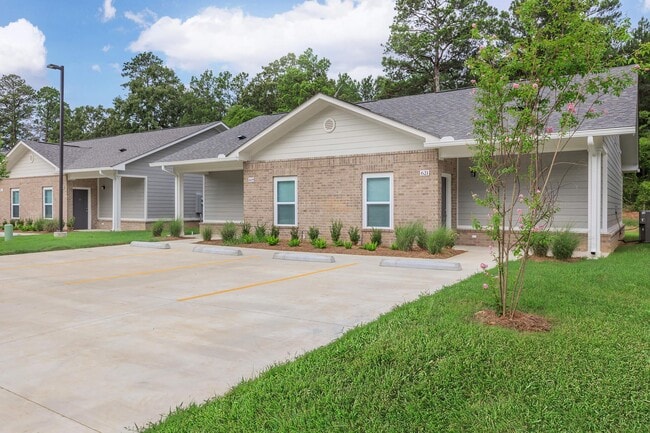 Building Photo - Peaks of Ruston - Senior living Rental