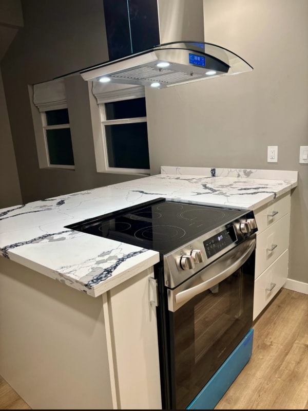 Photo - 2178 Oakmont St