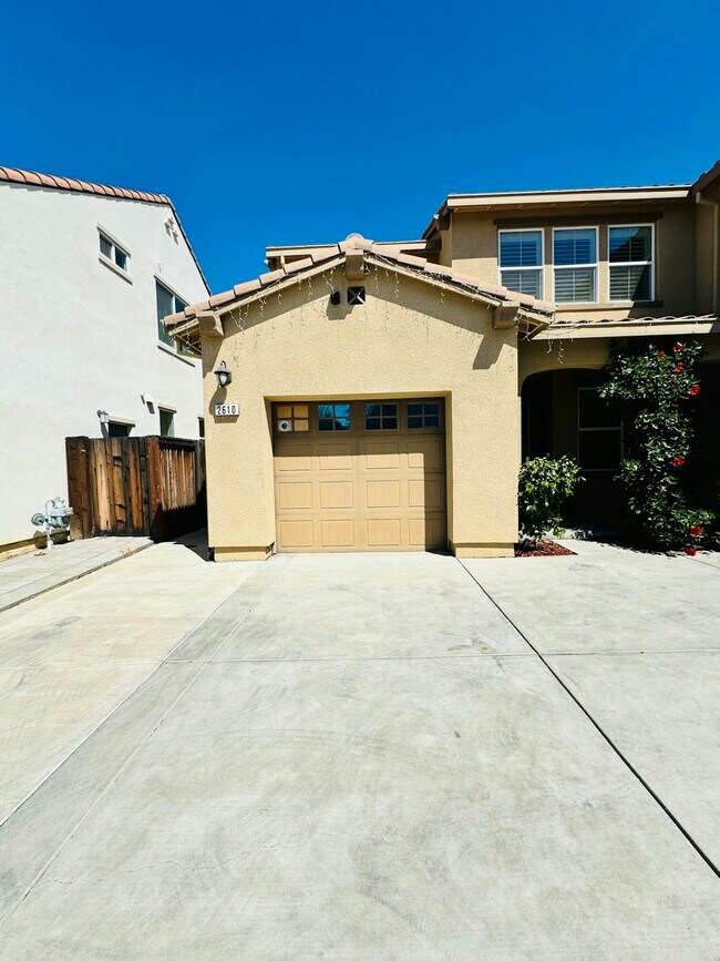 Photo - 2610 Brookshire St Casa