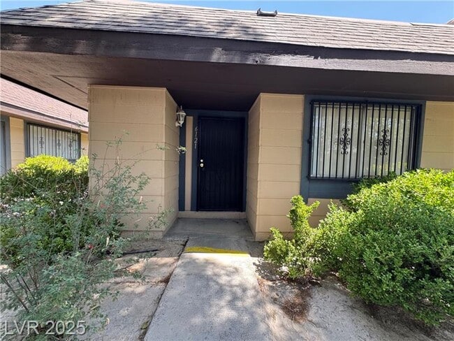 Photo - 6121 Meadow Haven Ln Townhome