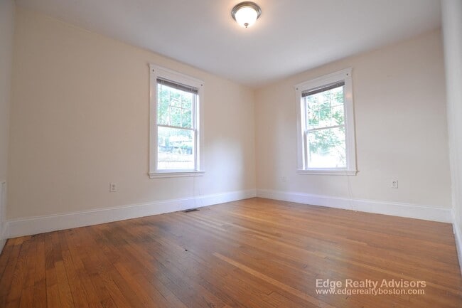Photo - 53 Radnor Rd Condo Unit 1