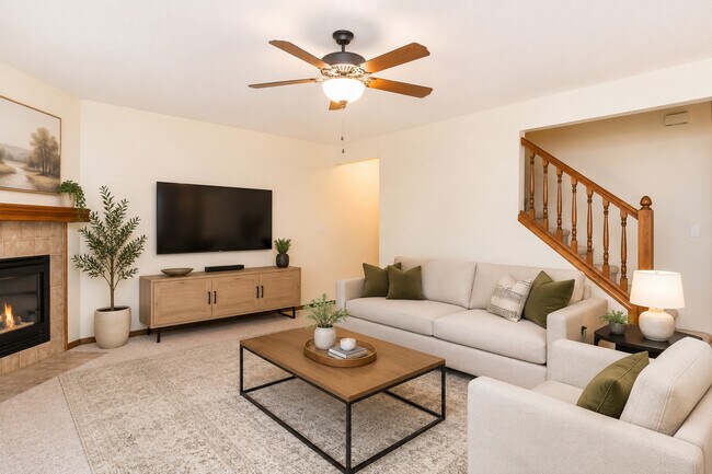 Building Photo - Forrest Creek Townhomes