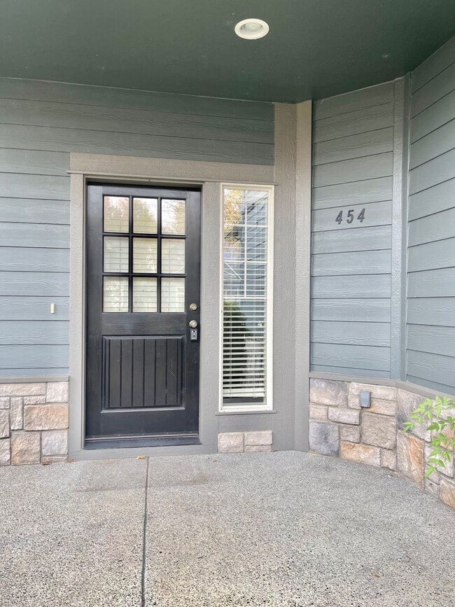 Photo - 3 Bedroom 2.5 Bath House