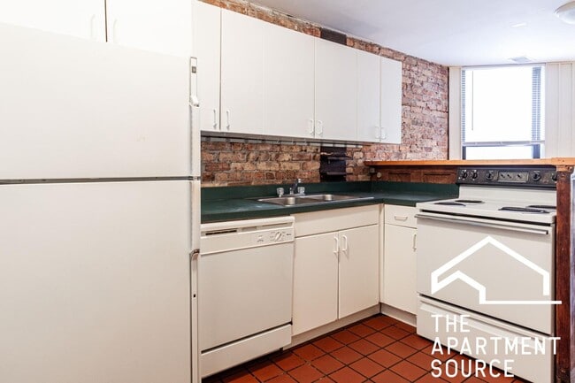 Photo - 604 W Surf St Unit 3