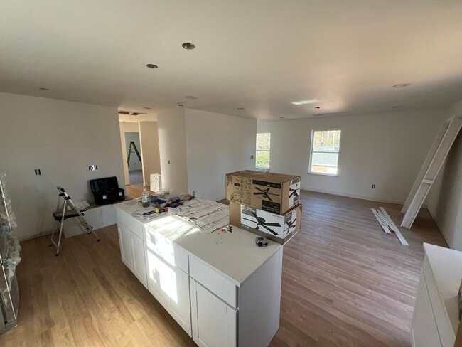 kitchen/living room - 2629 Heartwood Rd