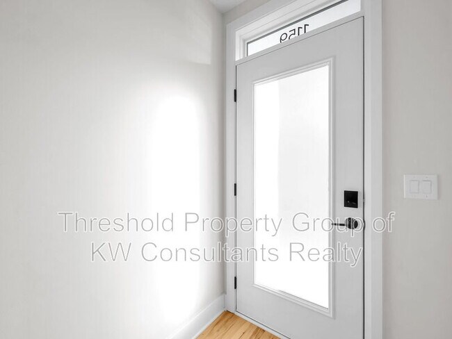 Photo - 1159 N 4th St