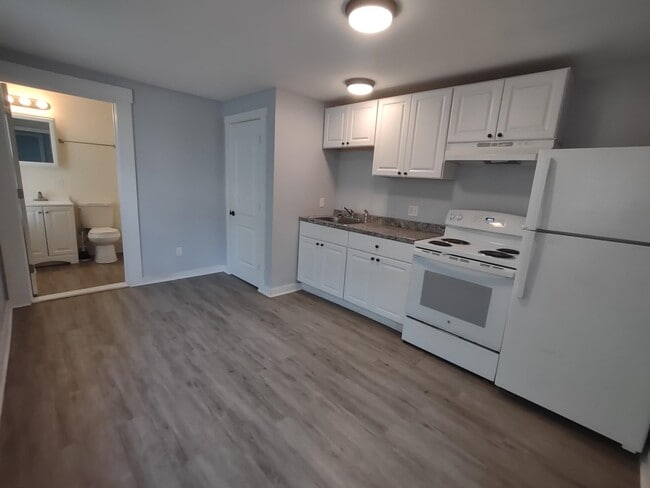 Photo - 9 Merchant St Unit 8