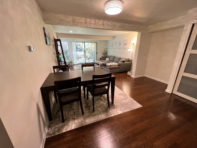 Photo - 3927 108th Ave NE Unit A102