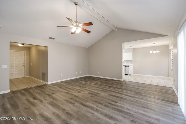 Photo - 11023 Poppins Ct