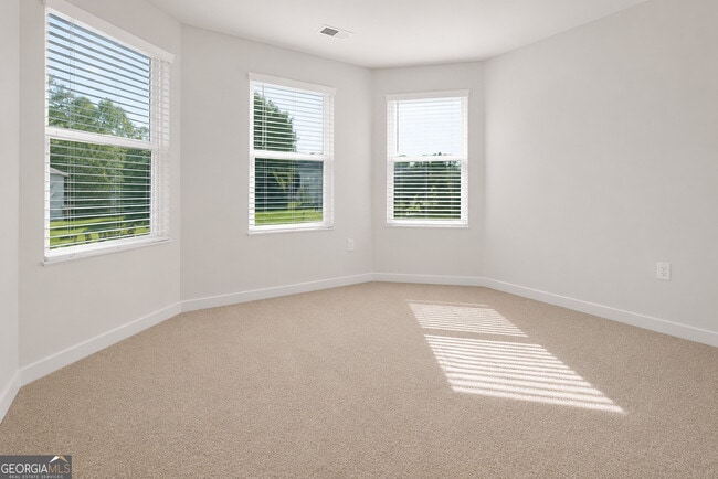 Photo - 1129 Bluecoat Cir