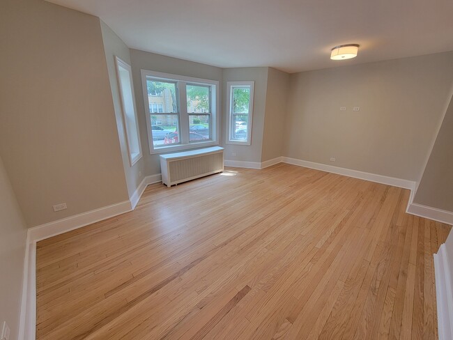 Photo - 6422 N Richmond St Unit 3A