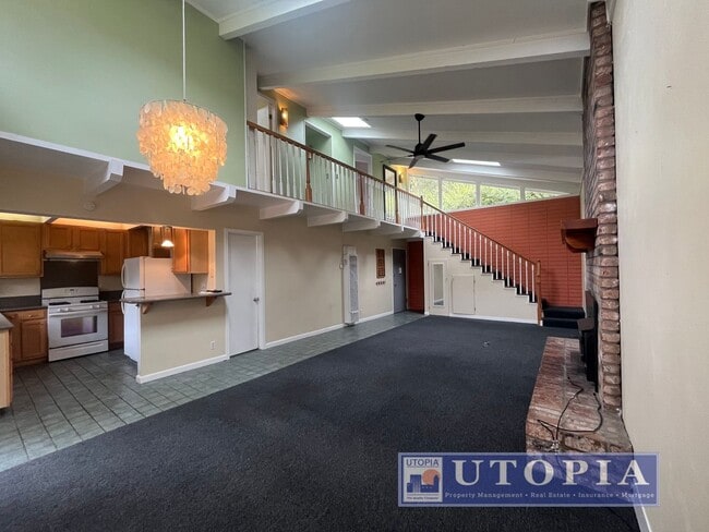 Photo - Beautiful and spacious 2 Bedroom, 1.5 Bathroom Located in Rio Del Mar, close to the beach and Apt...