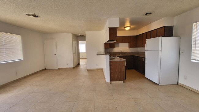 Carey - Carey Apartment Unit Carey  3
