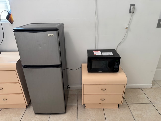 Photo - 2005 NE 124th St