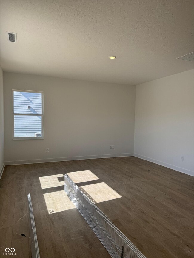 Photo - 7581 Fallsworth Dr