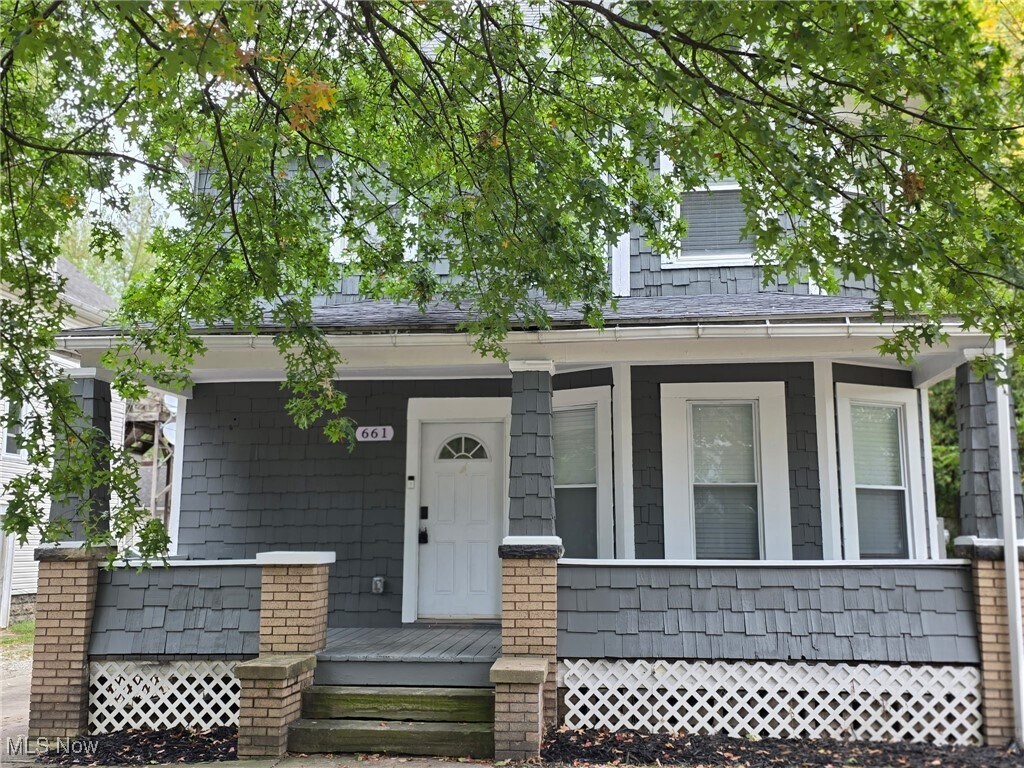 Photo - 661 Sumner St Casa