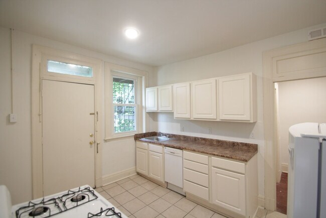 Photo - 407 Franklin Ave Unit 3