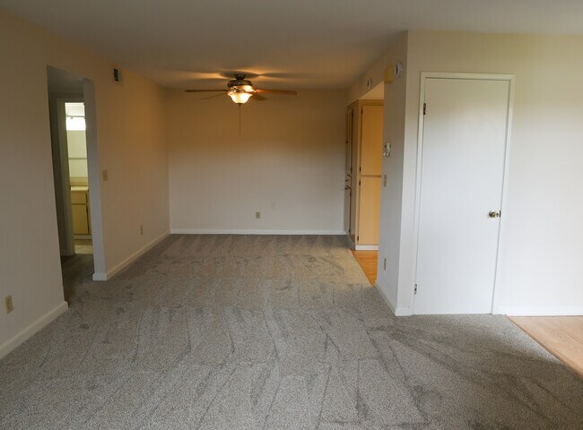 Photo - 33941 Milton St Unit 33941 Milton St