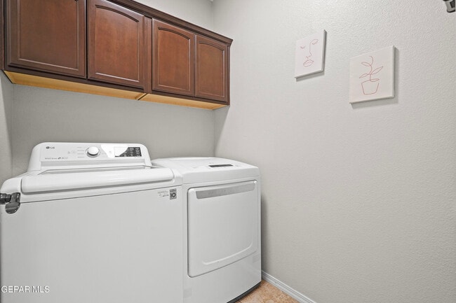 Photo - 14605 Christian Castle