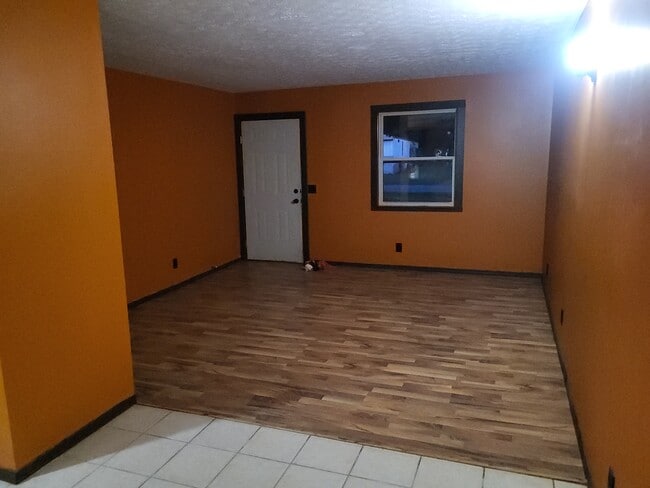 Photo - 75 Roland St