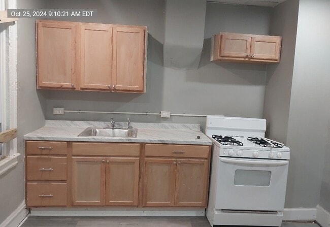 Photo - 2234 Sidney Ave