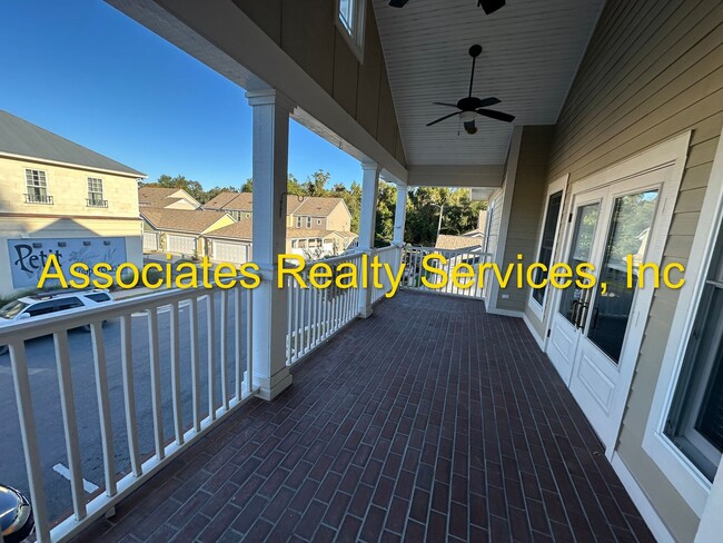 Building Photo - Now Available – 3BR/2BA Apartment in Haile Market Square!