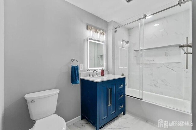 Photo - 251 Kempsey Dr