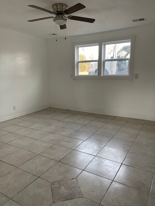 Building Photo - 730 N 70th St Unit 734 Rental