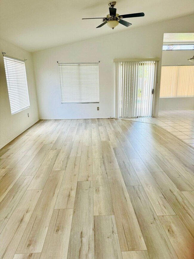 Impeccable 3 Bedroom POOL home GILBERT a... House Rental in Gilbert