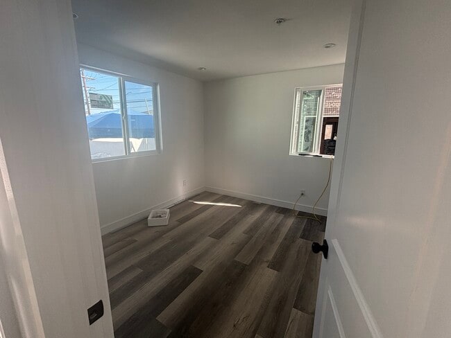 Photo - 3006 S Palm Grove Ave