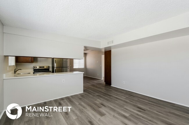 Photo - 9722 E Golf Links Rd