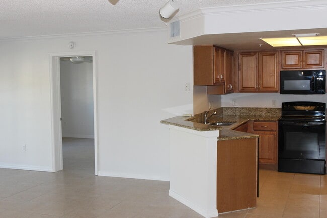 Photo - 1700 Crestwood Ct S Unit 1715