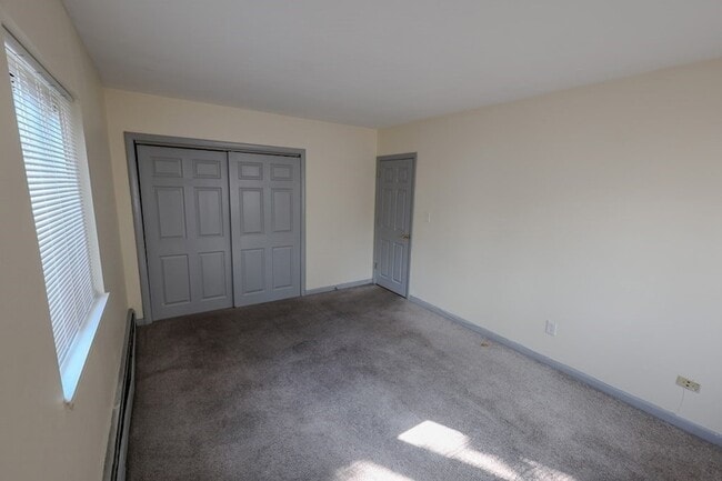 Photo - 19 Winter Pl Unit 15