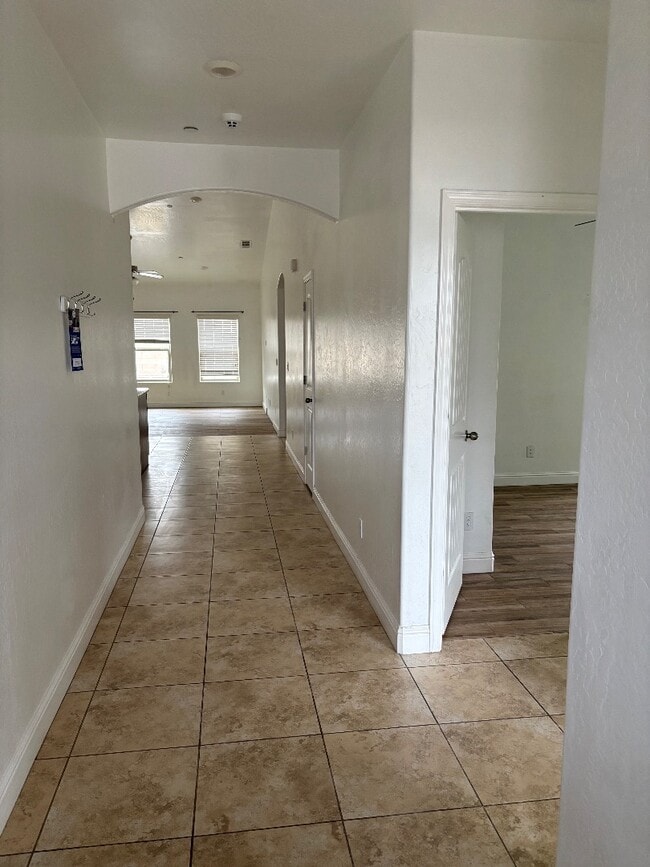 Photo - 3806 N Alamos Ave