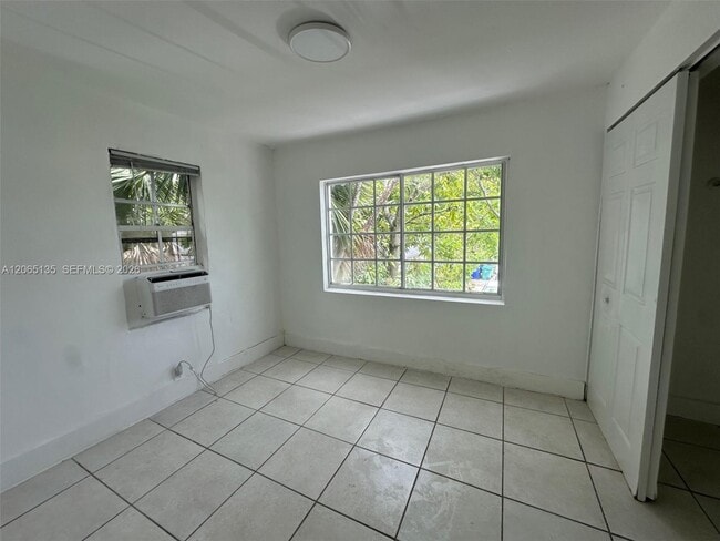 Photo - 553 NE 65th St Unit 2