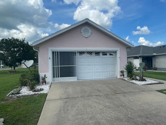 Building Photo - Charming 2BR/2BA Home in Ocala Palms – Gol...