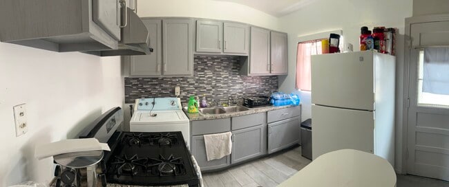 Photo - 152 Aspen Rd