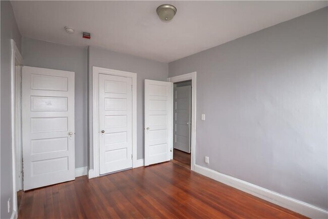 Photo - 111 Pocasset Ave Unidad 1