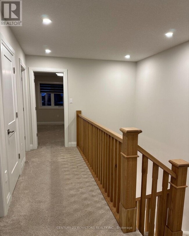 Photo - 32 Walker Rd