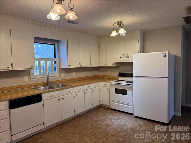 Photo - 10212 Invershiel Ct