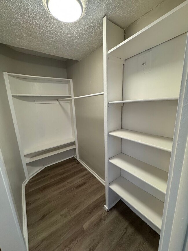 Photo - 2619 E Willamette Ave Unit 22