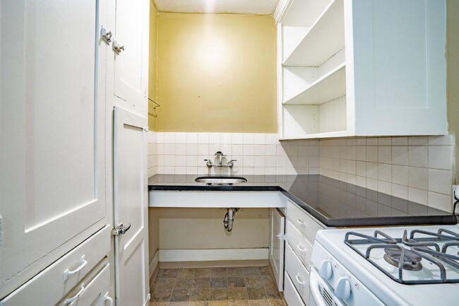 Photo - Swansonia Apartments