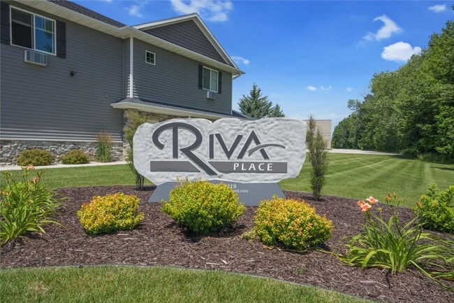Building Photo - Riva Place